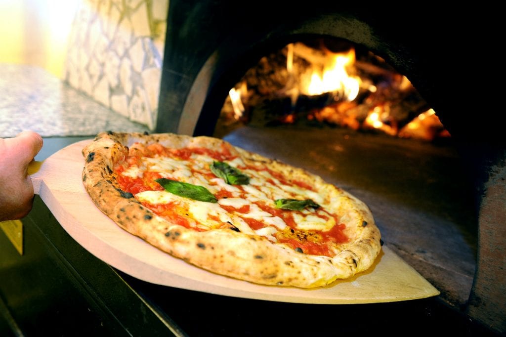Pizza napoletana, storia e origini: quella di Ciro Salvo