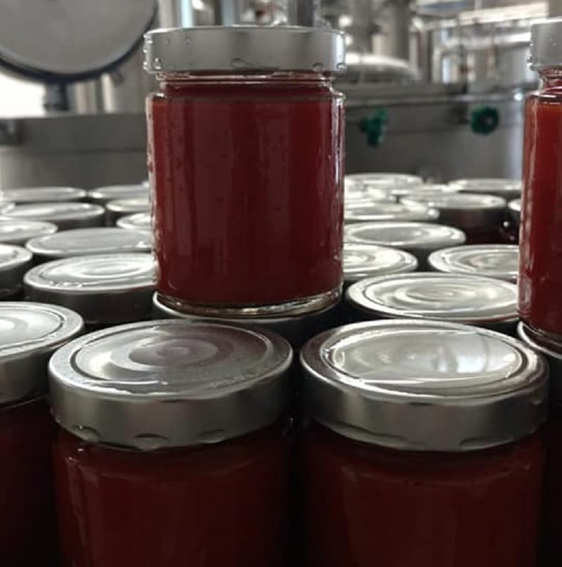 Produzione di salsa di pomodoro