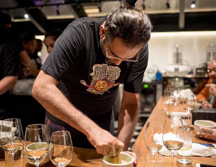 Gaggan Anand in cucina