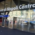 L'ingresso della stazione centrale di Napoli