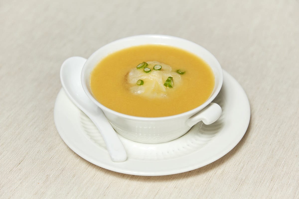 Zuppa di sabbia dorata da Bon Wei