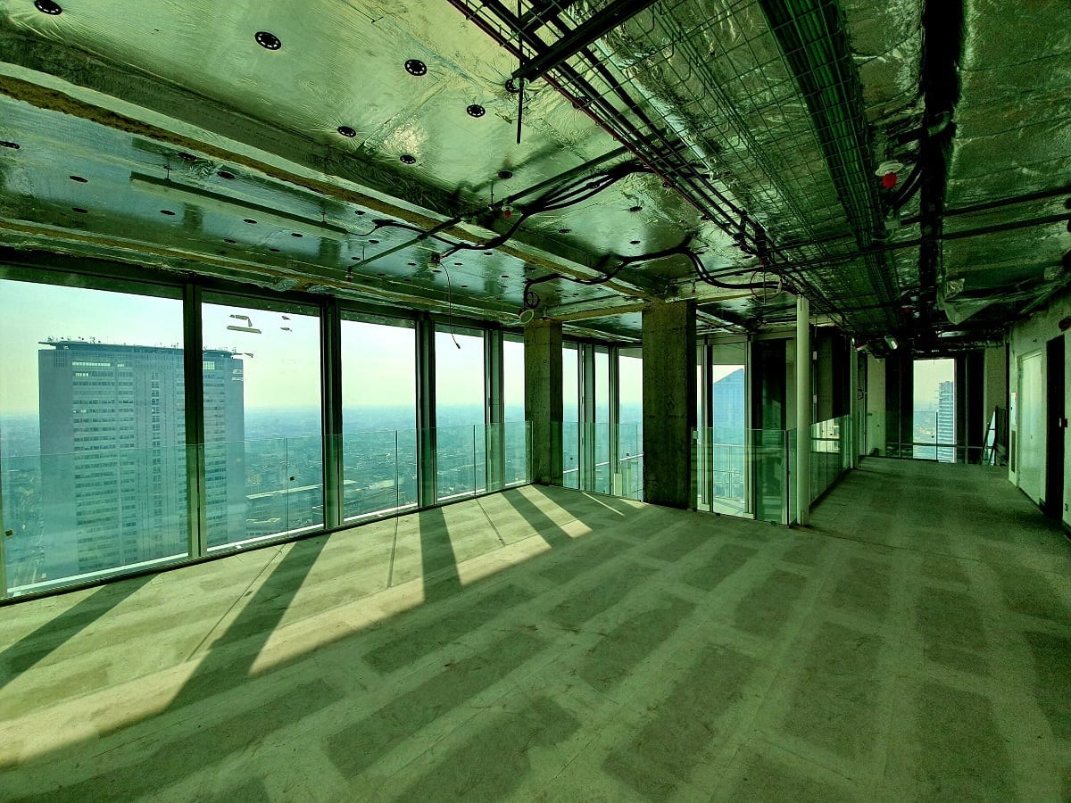 Lo spazio all'ultimo piano della Torre GalFa di Milano