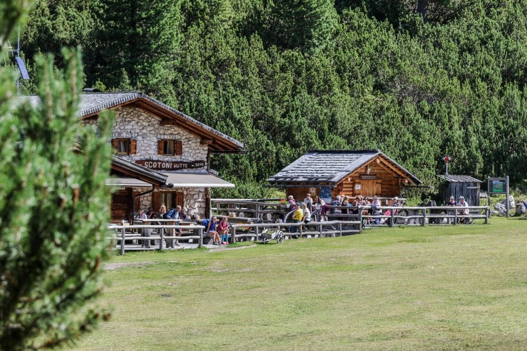 Il rifugio Scotoni in Alta Badia