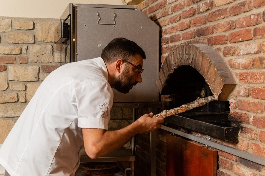 Antonio Pappalardo al forno della pizza