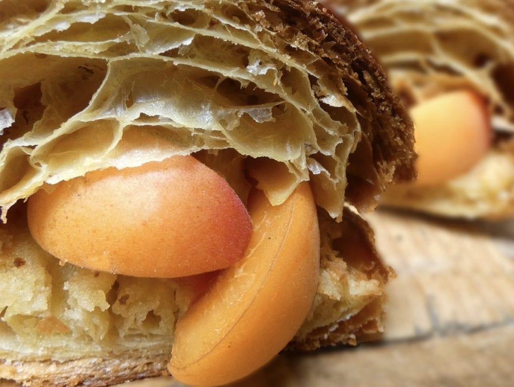 croissant albicocca, Pavé