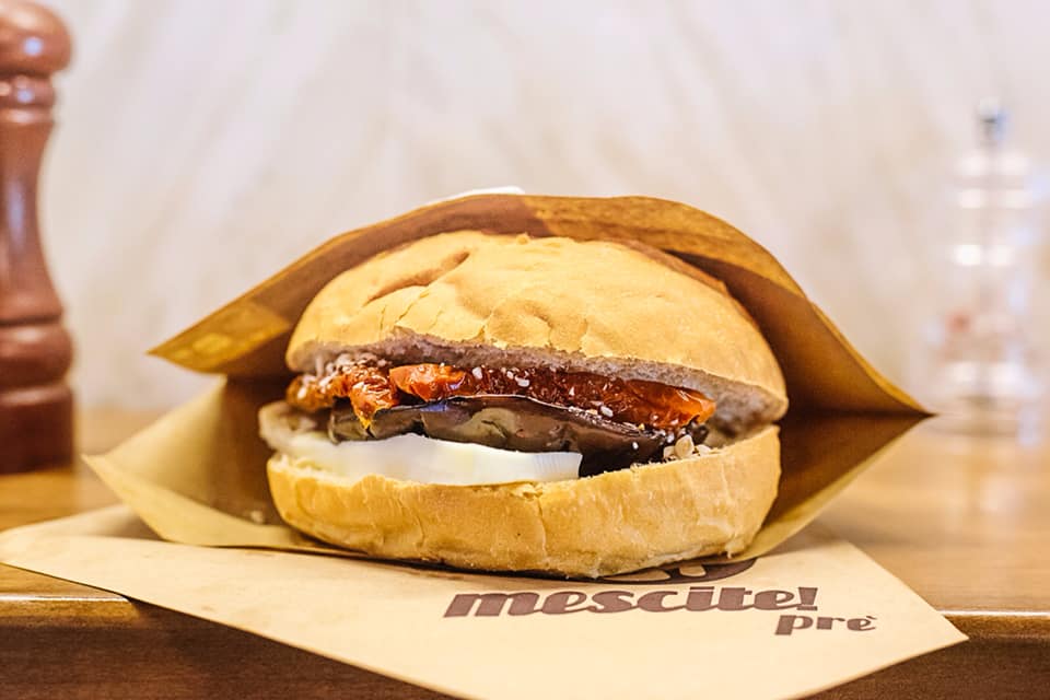 hamburger vegetariano di Mescite, Genova