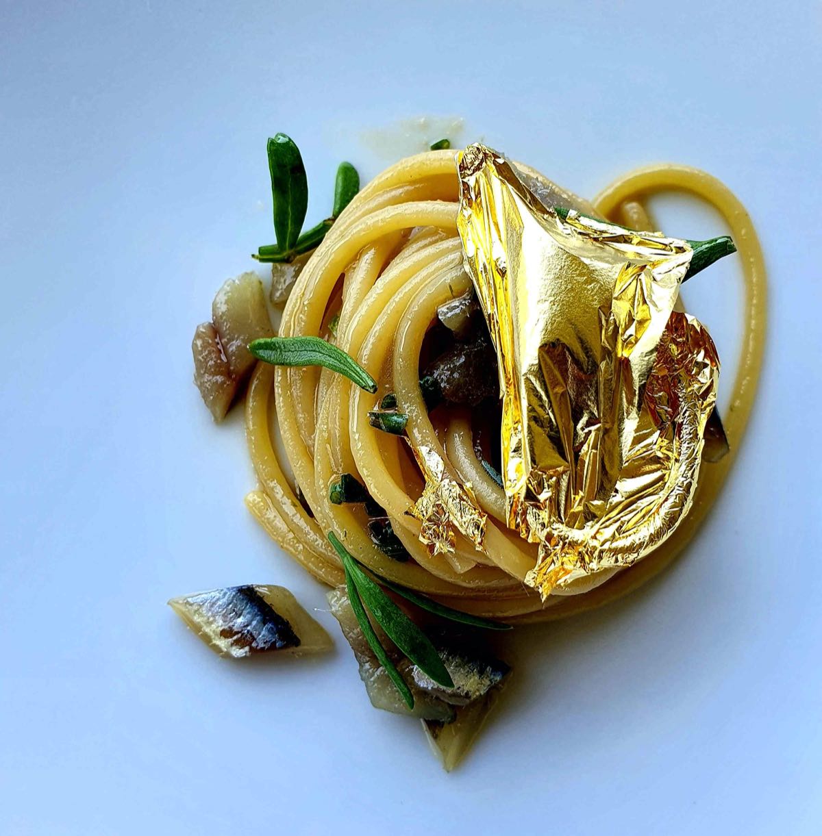 Scopri il menu di Venissa a Mazzorbo: Spaghetti all'oro 