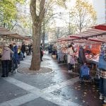 Mercato rionale all'aperto a Parigi