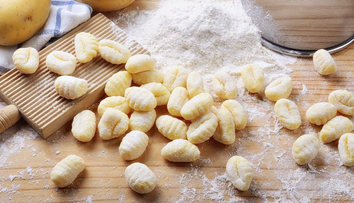 Gnocchi di patate: la ricetta originale del grande classico della  tradizione italiana