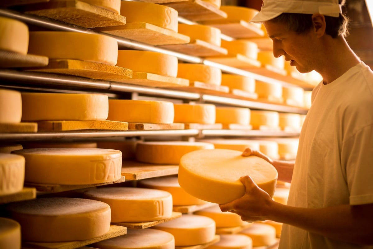 Stagionatura del formaggio