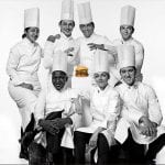 La squadra di Yannick Alléno e l'hamburger dello chef