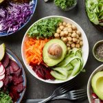 Scopri il rapporto tra dieta vegana e salute insieme alla nutrizionista Silvia Goggi