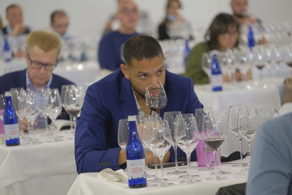 Scopri l'analisi sui consumi di vino in Italia