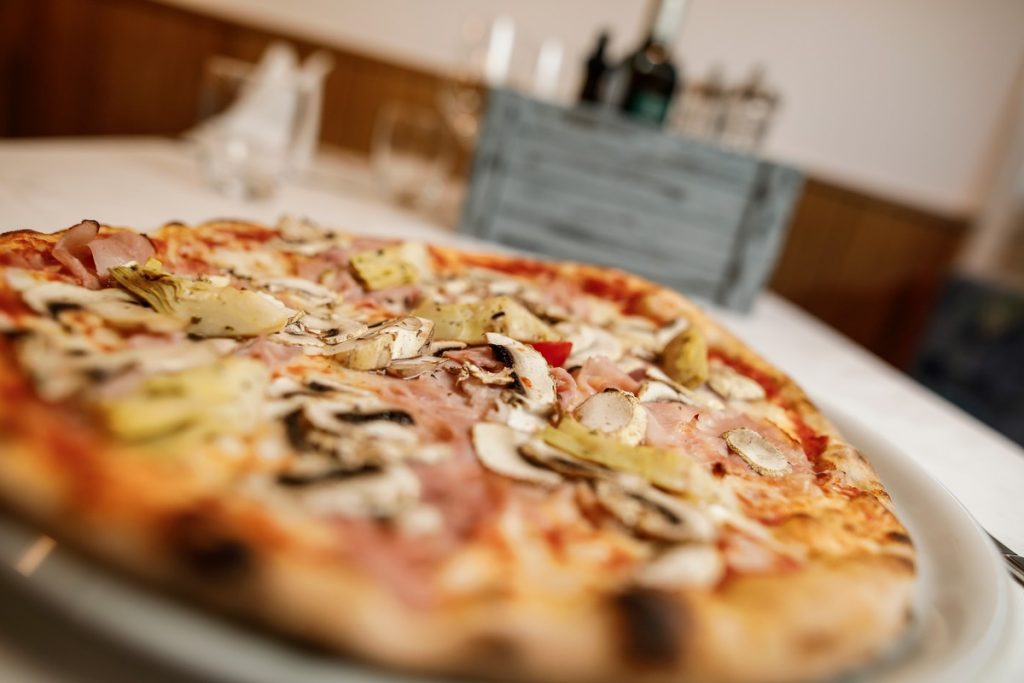 Scopri la storia dei gusti più famosi della pizza italiana