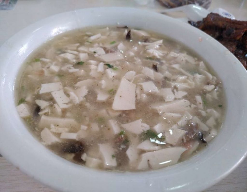 zuppa Pinqiao cucina cinese Huayang