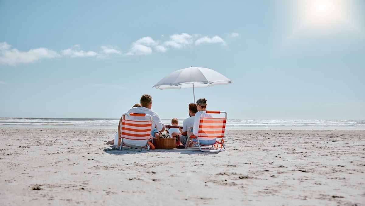 Perché l'ombrellone in spiaggia è indispensabile