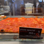 Pizza a 35 euro al chilo a Roma