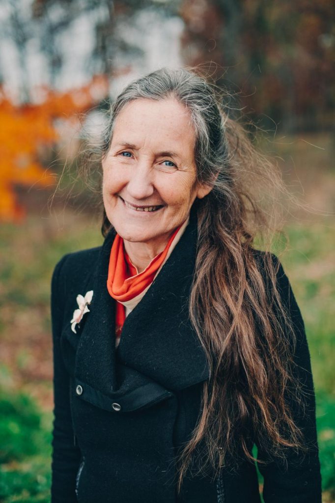 Barbara O'Neill, naturopata fautrice dell'olio di ricino