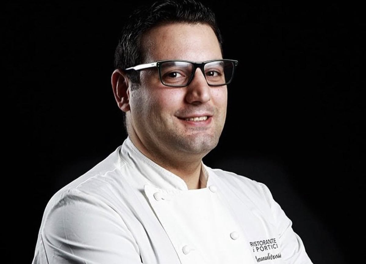 Un altro chef stellato sceglie di cucinare in albergo: Petrosino guiderà il ristorante del Grand Hotel Vesuvio di Napoli