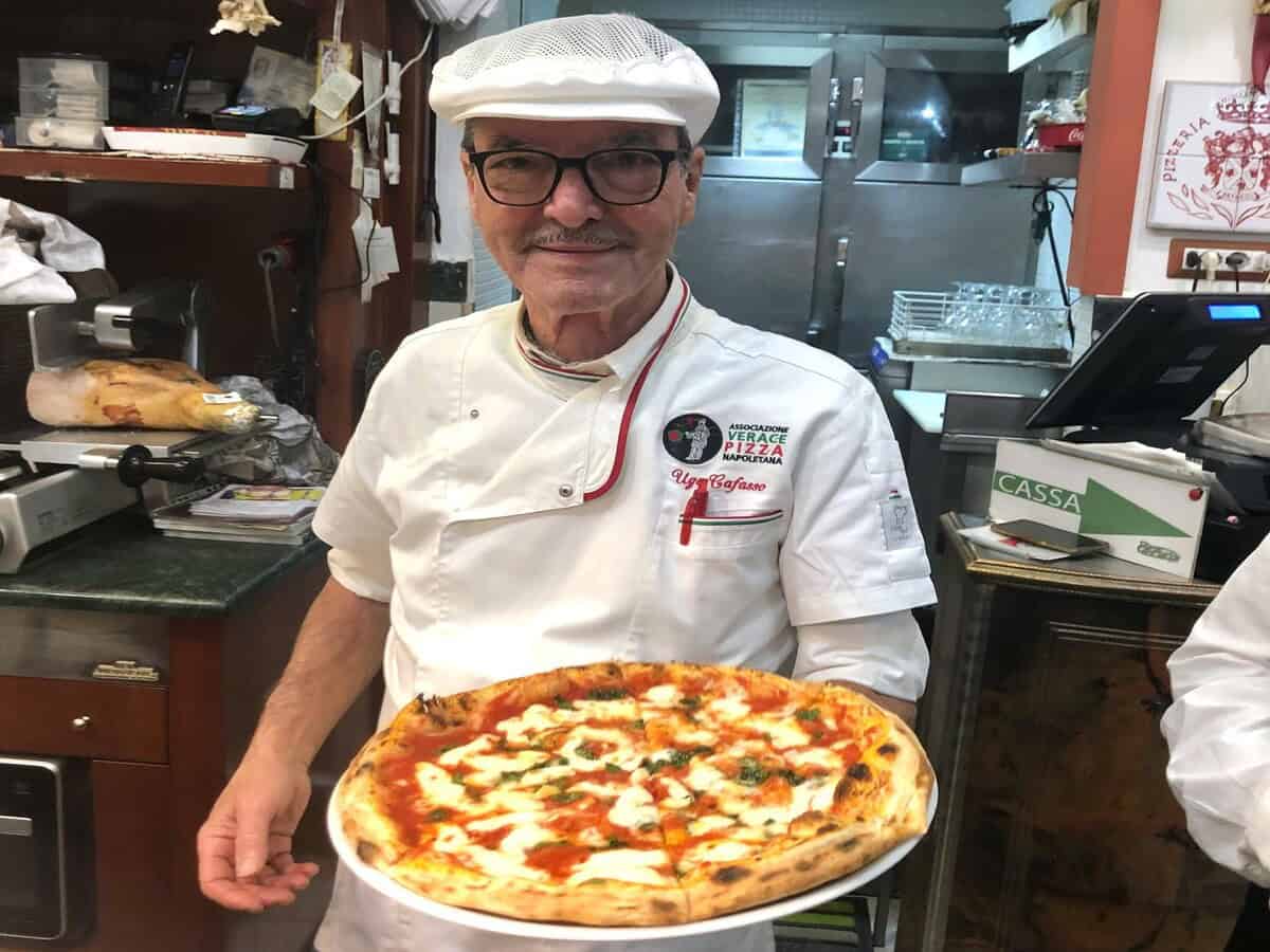 È morto Ugo Cafasso, simbolo della pizzeria napoletana che cambiò nome per errore