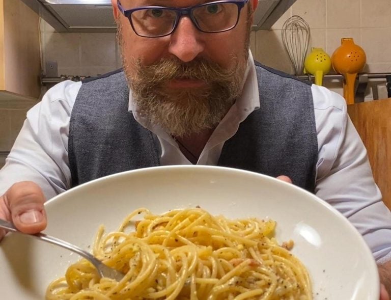 carbonara 1954 - luca cesari|Carbonara: la ricetta "milanese" uscita nel 1954 su La Cucina Italiana|La Carbonara del 1954 in carta da Eggs