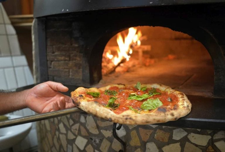 la pizza tradizionale di Tramonti||||||||