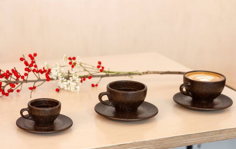 Tazze fatte con fondi di caffè|Tazza da cappuccino su buste di carta Kaffeeform|Polvere di caffè|Tazze da cappuccino fatte con fondi di caffè
