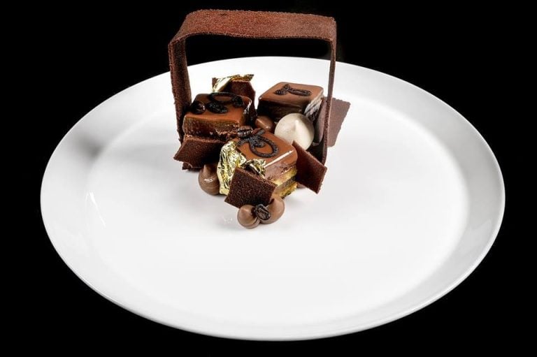 Pastry chef|