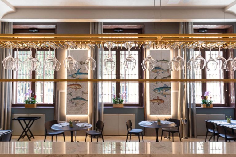 ammos fish bar palazzo bn|palestra Palazzo BN.|Palazzo BN rooftop|Palazzo BN appartamenti soggiorno|Palazzo BN appartamenti|palestra Palazzo BN|Palazzo BN esterno|dagli spaghetti Benedetto Cavalieri A.O.P.