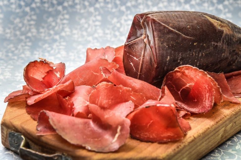 Migliore bresaola artigianale © Francesco Vignali|Migliore bresaola artigianale © Francesco Vignali Photography||Migliore bresaola artigianale © Francesco Vignali Photography|Migliore bresaola artigianale - MA! Sottofesa scottona|Migliore bresaola artigianale - Paganoni primitiva|Migliore bresaola artigianale - Salumificoio casa Largher|Migliore bresaola artigianale - Testini Bresaola Montagna|Migliore bresaola artigianale -