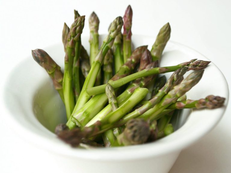 marzo prodotti di stagione|Prebugiun di Ne la brinca|Lasagna con asparagi e gamberetti di nassa di crapolla Stuzzichino|Spaghetti con gli asparagi Masseria Barbera|crepes con asparagi Osteria della Villetta