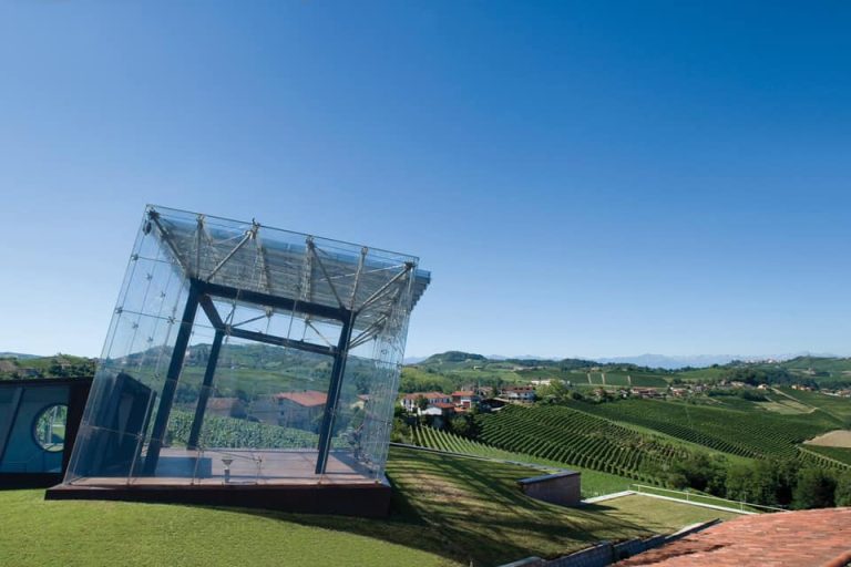 Le vigne di Ceretto in Piemonte|Il castello di Montepò