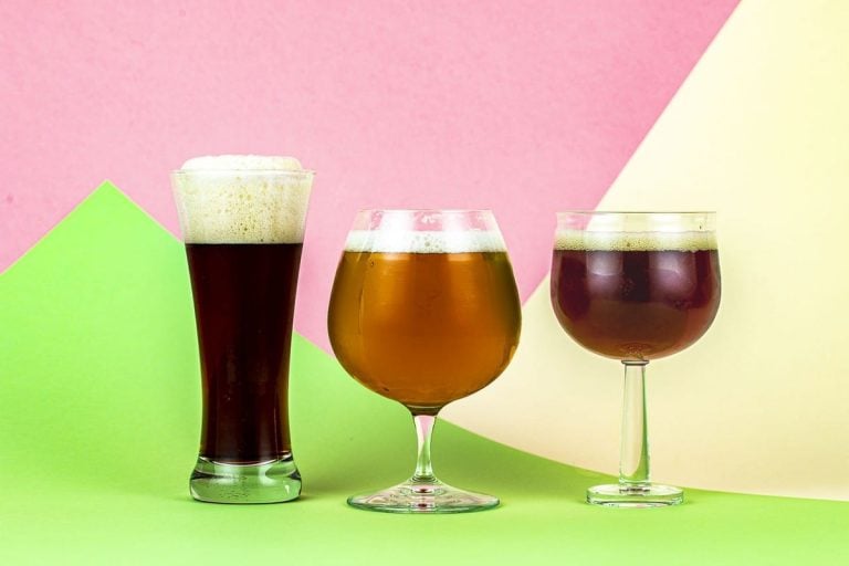 Tre bicchieri di birra artigianale