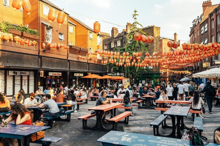 Newport Place a Chinatown