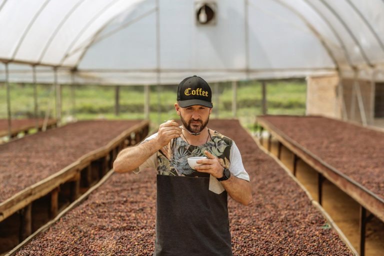 Scopri il programma The Coffee Hunter su Gambero Rosso Channel|Scopri il programma The Coffee Hunter su Gambero Rosso Channel|Scopri il programma The Coffee Hunter su Gambero Rosso Channel|Scopri il programma The Coffee Hunter su Gambero Rosso Channel