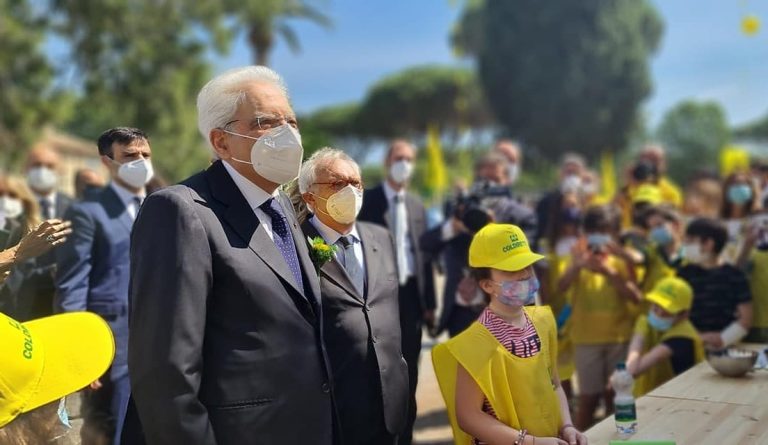 Il presidente Mattarella con gli studenti|orto mediterraneo di Coldiretti|La tenuta di Castelporziano
