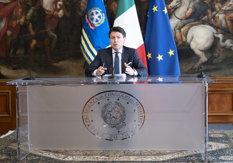 giuseppe conte|La mise en place in un ristorante