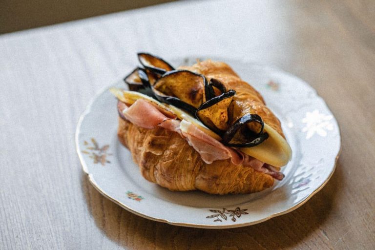 croissant salato del nuovo Marzapane a Roma AlessandroBarattelliPh_1|Mario Sansone||caffe? del nuovo Marzapane a Roma(1)|