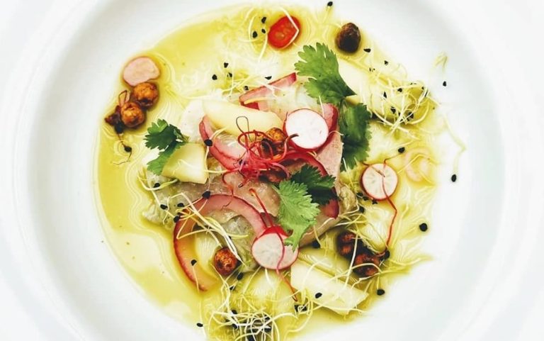 For the love of food: un piatto di ceviche con ravanelli