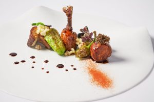 Un piatto di carne con friggitelli all'hotel Helvetia e Bristol||Hotel Helvetia e Bristol di Firenze||Un dessert dell'Hotel Helvetia e Bristol