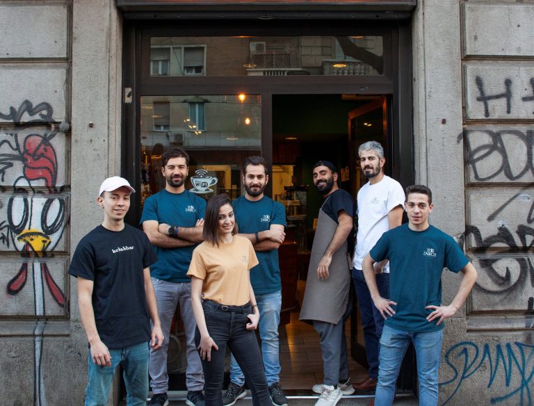 Team di Kebabbar a Milano|Co|Banco Kebabbar|Pa