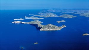Alla scoperta della Croazia. Le Kornati. Foto|Ala scoperta della croazia. L'arcipelago brijuni|alla scoperta della Croazia. Il ristorante Ciri Biri Bela|alla scoperta della Croazia. Il ristorante Ciri Biri Bela|Alla scoperta della Croazia Konoba Toni a Brac|Alla scoperta della Croazia Konoba Bonaca a Dubrovnik|Le mura di-dubrovnik foto-boris-kacan|Alla scopeerta della Croazia. Le Kornati. Foto Ivo Biocina|Alla scopeerta della Croazia- Il parco di Krka- Foto Ivo Biocina|Alla scopeerta della Croazia le saline di Pag. Foto Rajko Peranic|Alla scoperta della Coroazia. Un crudo di damir i ornella|Alla scoperta della Croazia Konoba Na Kantunu un piatto