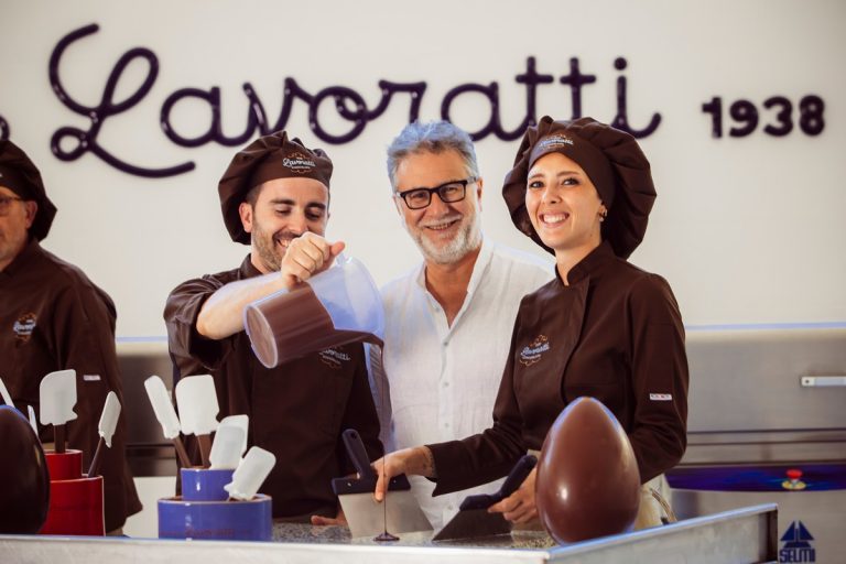 Scopri la storia di Fabrizio Fazio e Lavoratti|||||||||