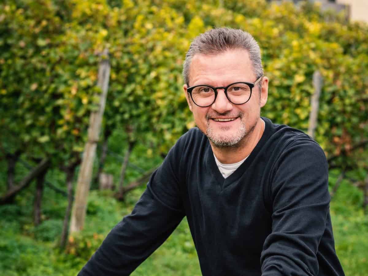 "Vini senza alcol? Chiamateli come volete, ma restano un derivato del vino”. Intervista a Martin Foradori