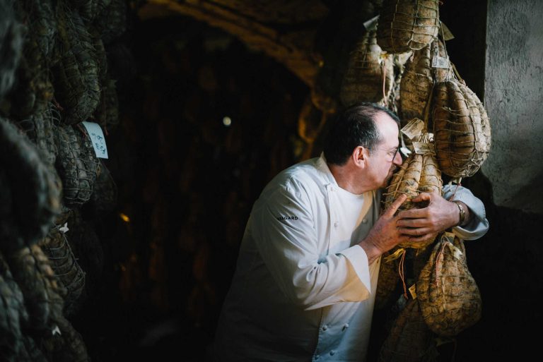 ||||||Massimo Spigaroli (foto di Francesco Vignali)||Salume dell'Antica Corte Pallavicina (foto Francesco Vignali)||||