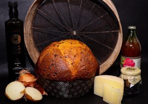 Panettone salato con cipolla e formaggio|Panettone salato|Panettone salato