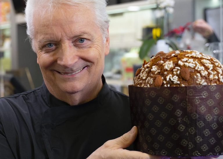 Iginio Massari con il suo panettone|Il club sandwich di panettone di Vincenzo Santoro