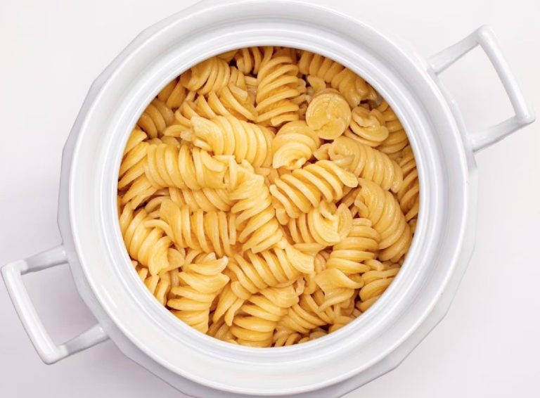 pasta in bianco portrait 10_11|10_11 Ambiente portrait|10_11 Ambiente_porttrait