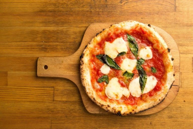 Pizza napoletana|Impasto pizza|Pizzaiolo napoletano|Pizza napoletana