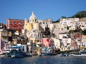 Dove mangiare a Procida: vista dell'isola